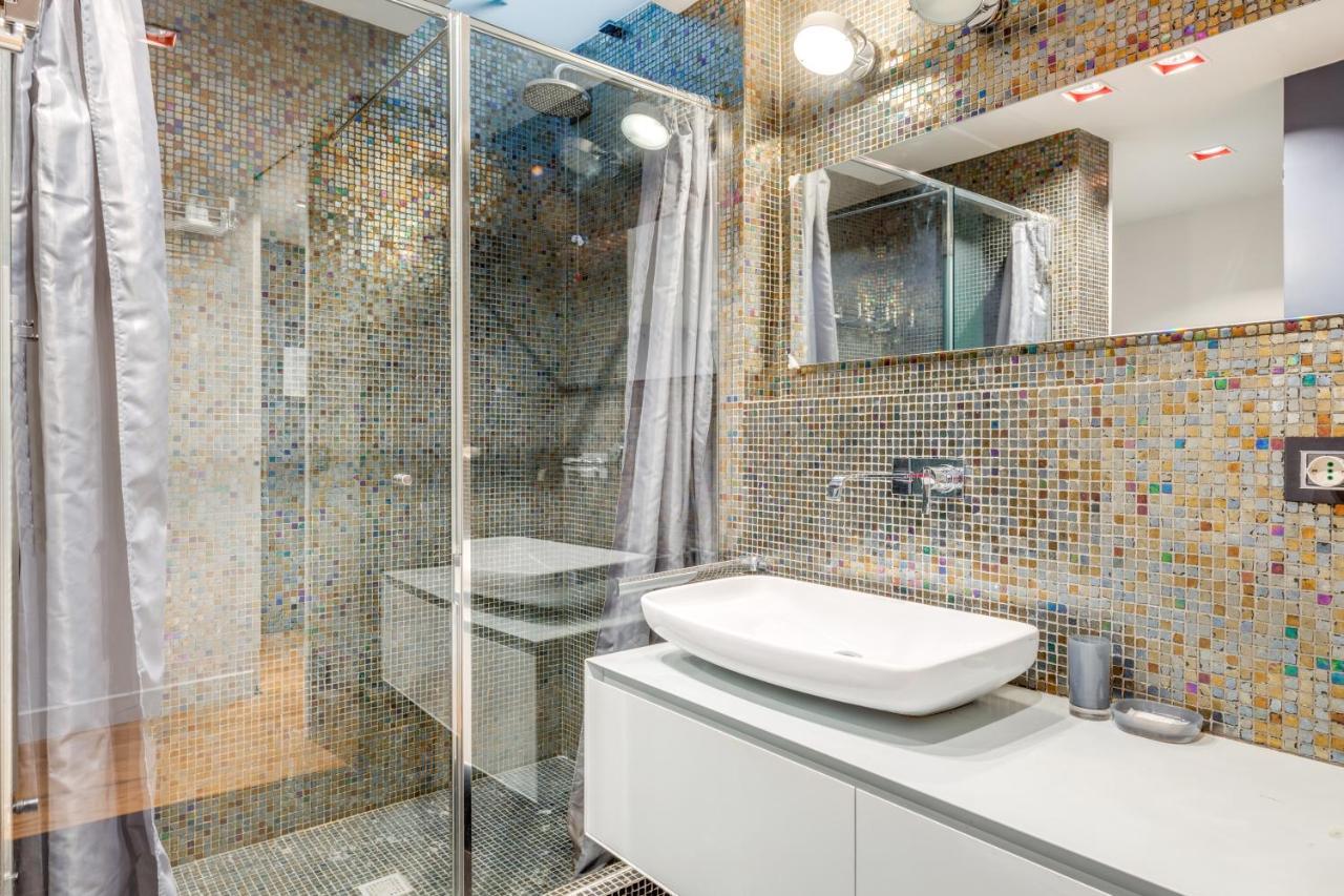 Piazza Santa Croce Design Apartment With Balcony Floransa Dış mekan fotoğraf