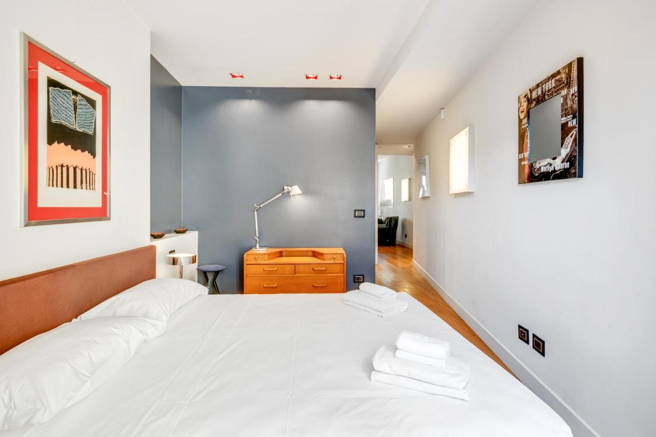 Piazza Santa Croce Design Apartment With Balcony Floransa Dış mekan fotoğraf